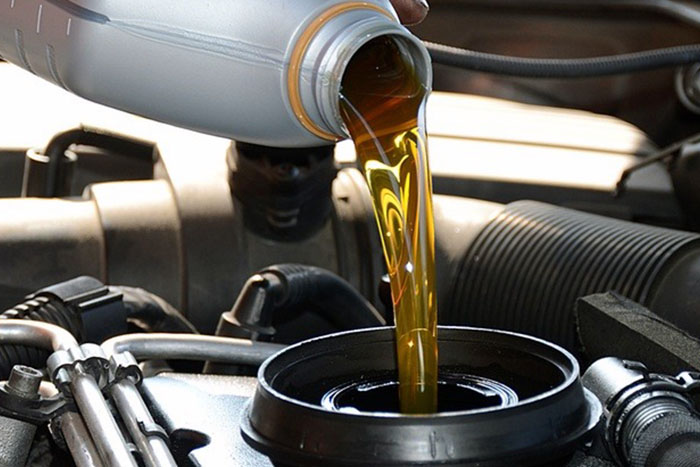 Oil Change and Lube in Hopkins, MN